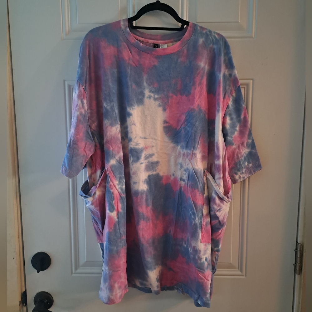 Tie-Dye Oversized Tunic